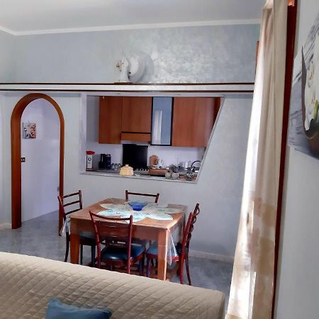 דירות קסטלמרה די סטביה Casa Andrea Tra Napoli E Sorrento מראה חיצוני תמונה