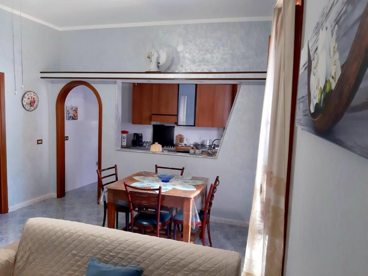 דירות קסטלמרה די סטביה Casa Andrea Tra Napoli E Sorrento מראה חיצוני תמונה