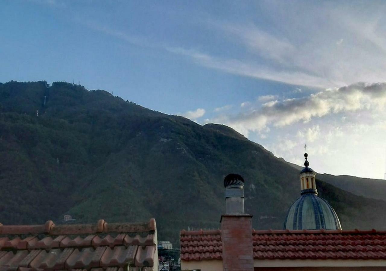דירות קסטלמרה די סטביה Casa Andrea Tra Napoli E Sorrento מראה חיצוני תמונה